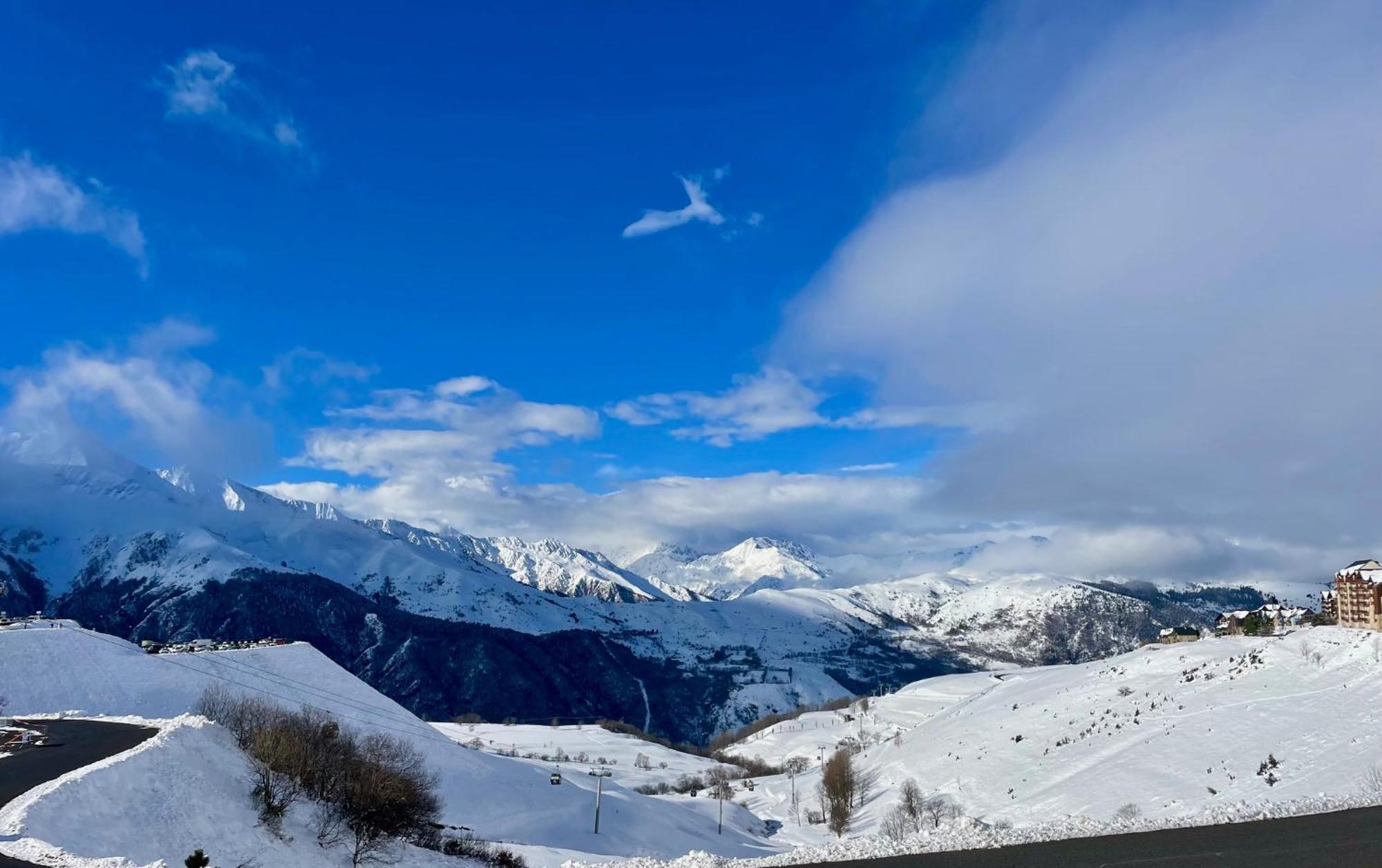 Grand Appartement Peyra'Good Tout Equipe Linge De Lit Et De Toilette Inclus - 8 Couchages - Station Peyragudes - Vue Montagne - 2 Balcons-Terrasses Germ Exteriör bild
